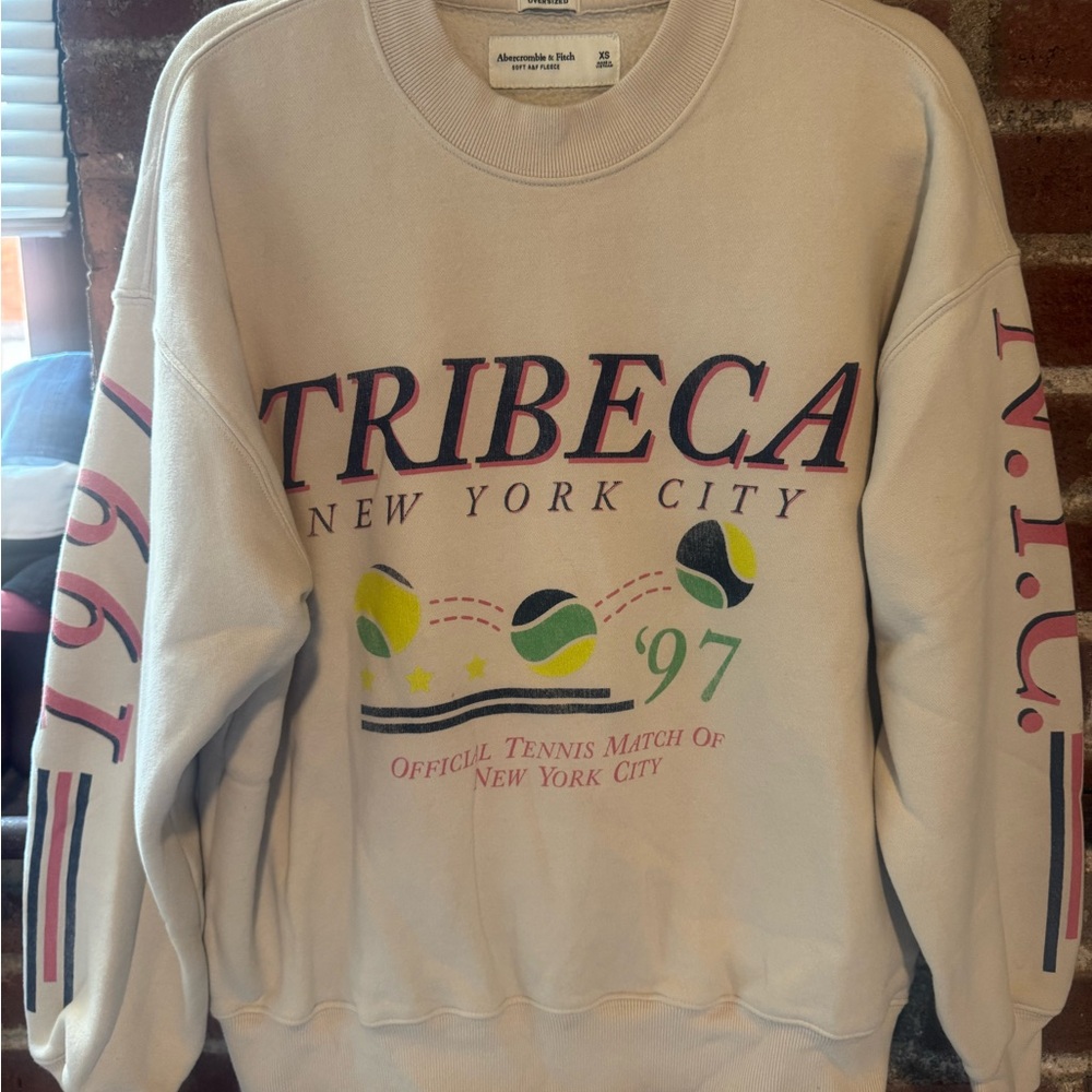 Abercrombie & Fitch Cream Graphic Crewneck Sweater